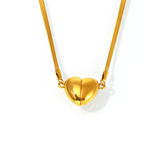 Stainless steel heart-shaped magnet detachable pendant necklace collarbone chain