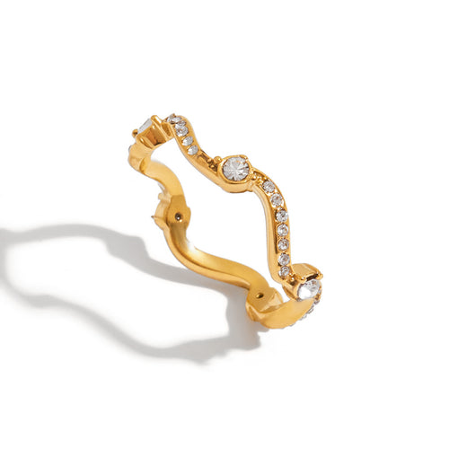 18K gold stainless steel ring with white diamond wave pattern