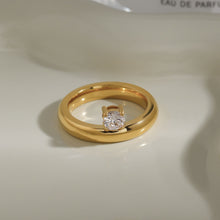 Load image into Gallery viewer, Stainless steel ring inlaid with single zirconium