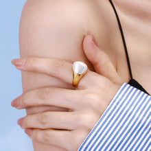 Load image into Gallery viewer, Stainless steel imitation pearl ring