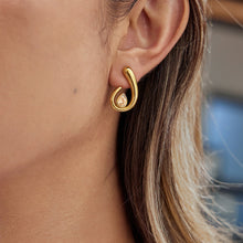 Load image into Gallery viewer, 18k stainless steel zircon stud earrings