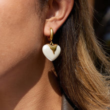 Load image into Gallery viewer, Heart-shaped resin pearl pendant stainless steel earrings