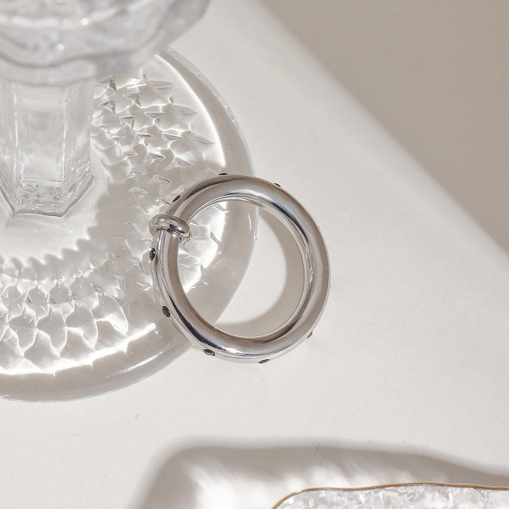 Stainless steel black rhinestone plain ring
