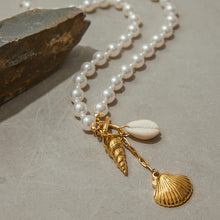 Load image into Gallery viewer, Stainless steel conch shell pendant pearl necklace