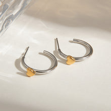 Load image into Gallery viewer, Stainless steel gold and silver color-matched simple heart-shaped earrings