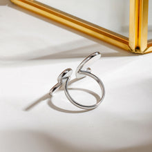Load image into Gallery viewer, Stainless steel smooth butterfly opening ring