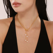 Load image into Gallery viewer, Copper rice bead chain bow freshwater pearl tassel pendant necklace
