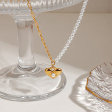 Load image into Gallery viewer, Stainless steel chain, pearl chain, heart-shaped pendant necklace