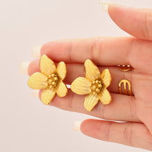 Load image into Gallery viewer, Golden stainless steel camellia earrings