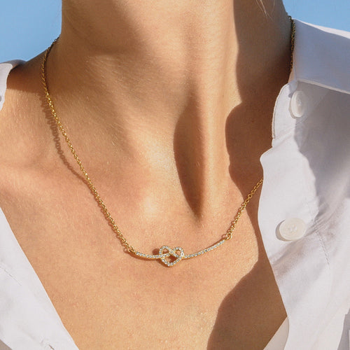 Golden stainless steel rhinestone heart-shaped necklace