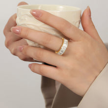 Load image into Gallery viewer, Stainless steel ring set with zircon