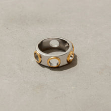Load image into Gallery viewer, Stainless steel zircon ring