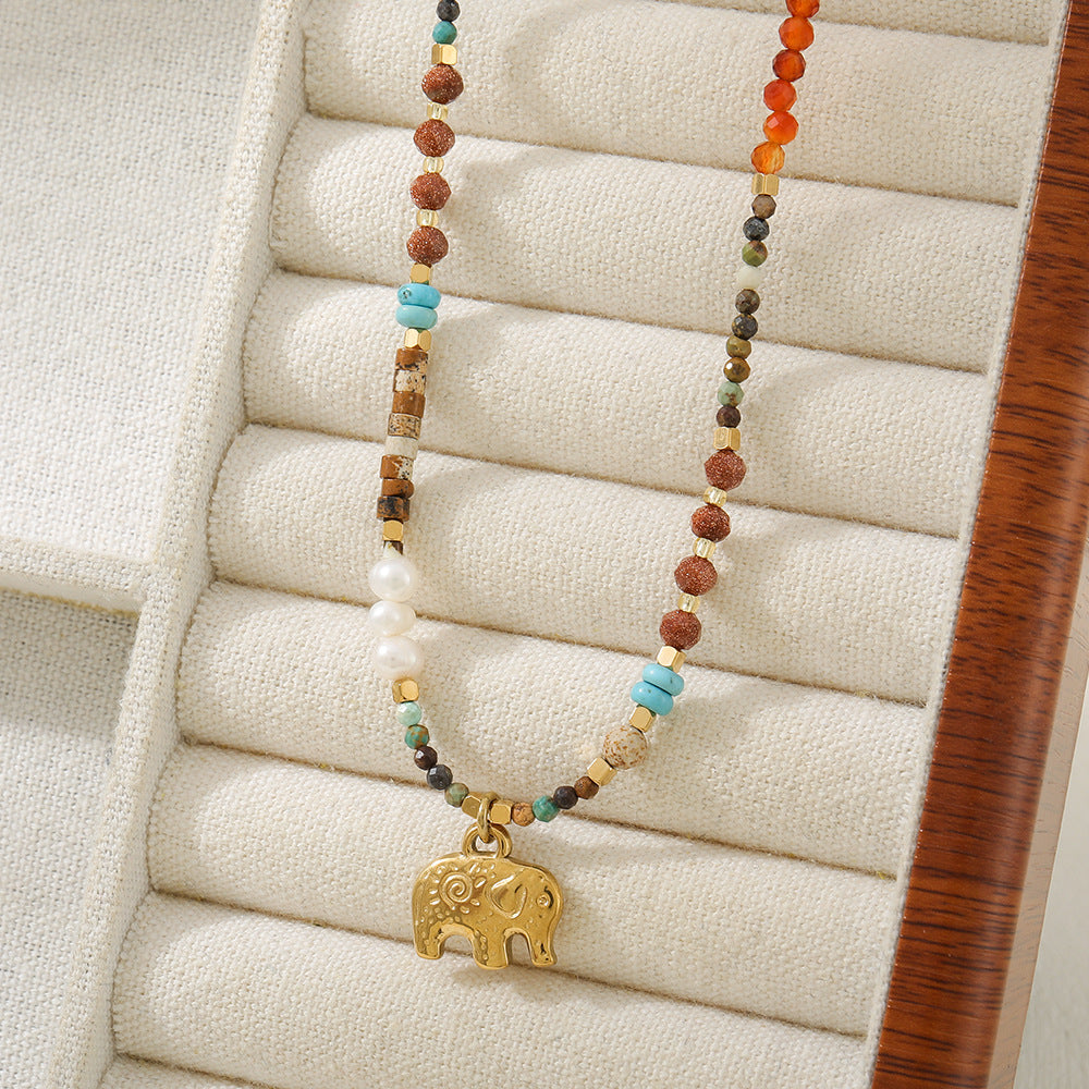 Red agate, natural freshwater pearl, hand-beaded necklace