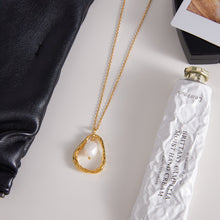Load image into Gallery viewer, Stainless steel freshwater pearl necklace collarbone chain