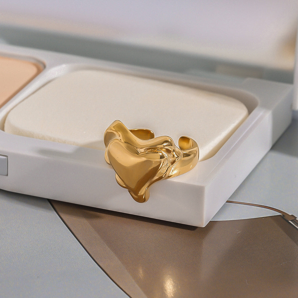 Stainless steel heart-shaped ring