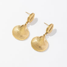 Load image into Gallery viewer, Golden stainless steel shell pendant earrings