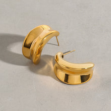 Load image into Gallery viewer, Golden stainless steel C-shaped earrings