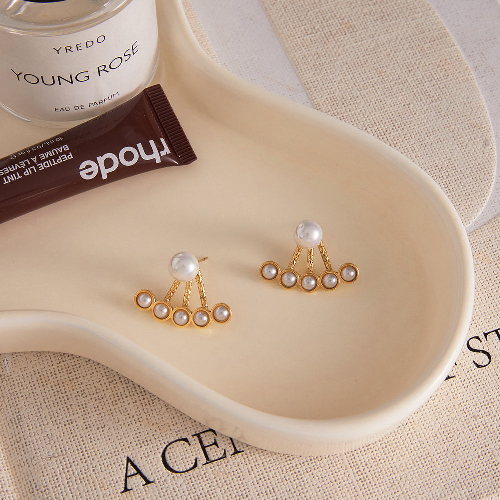 Golden stainless steel rear-hanging pearl stud earrings