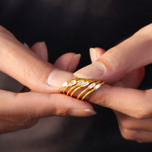 Load image into Gallery viewer, A rectangular stainless steel ring plated with 18K gold and set with a fine zircon ring
