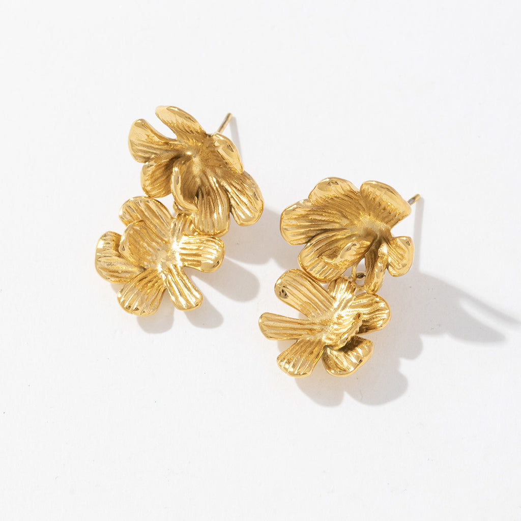 Stainless steel vintage texture golden flower earrings