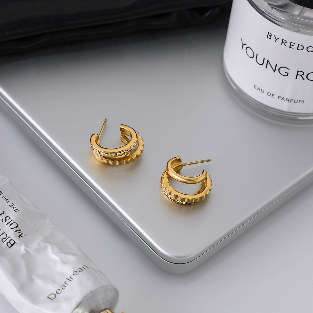 Stainless steel rhinestone C-shaped earrings