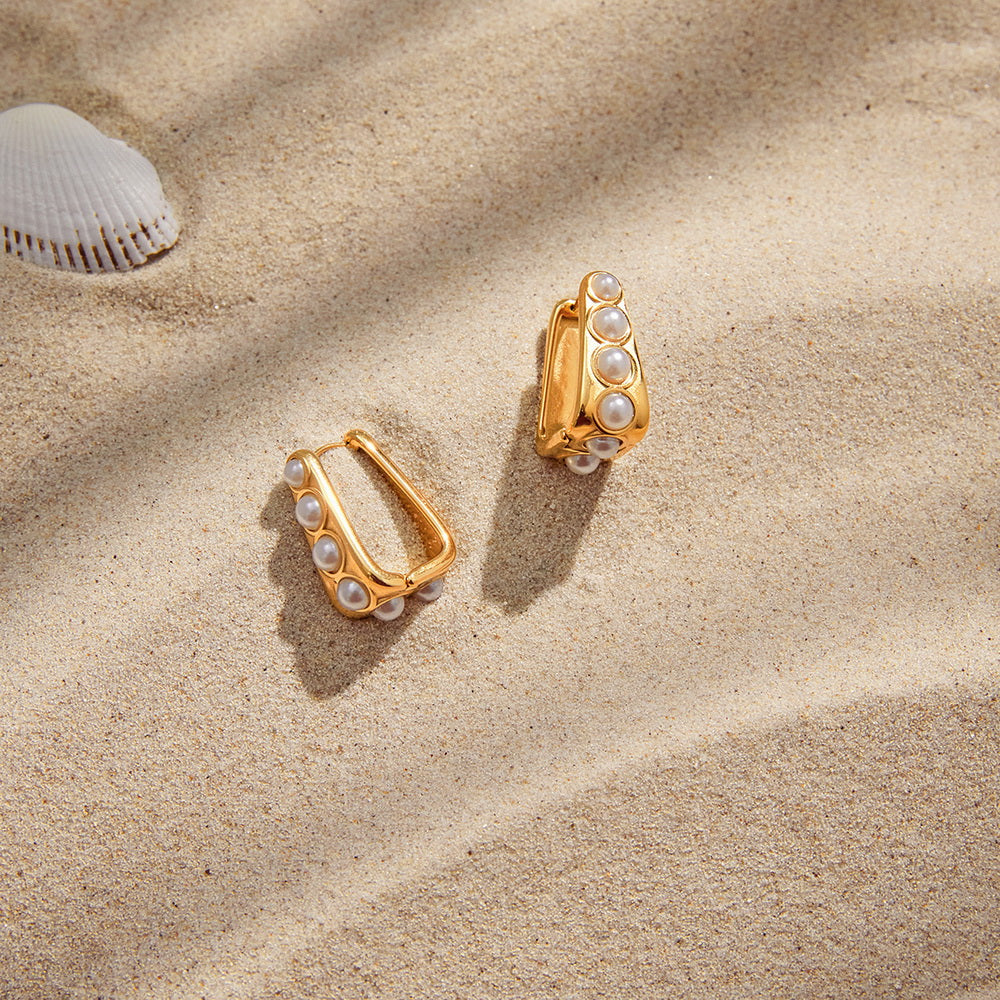 Golden stainless steel pearl earrings