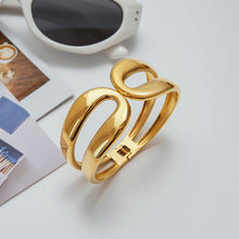 Load image into Gallery viewer, Stainless steel open bracelet