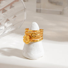 Load image into Gallery viewer, Stainless steel flower ring stacking set