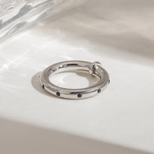 Load image into Gallery viewer, Stainless steel black rhinestone plain ring