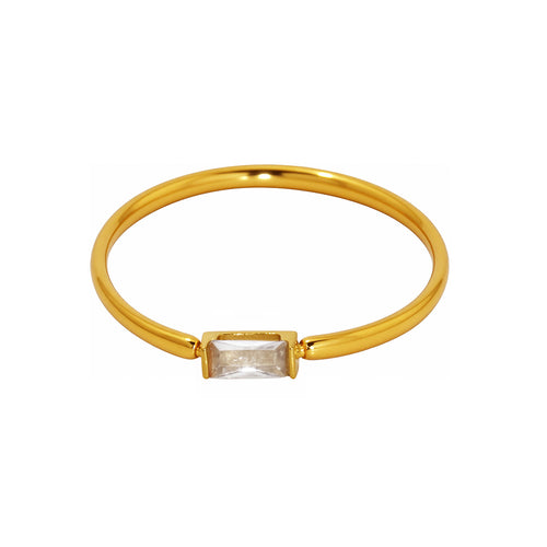 A rectangular stainless steel ring plated with 18K gold and set with a fine zircon ring