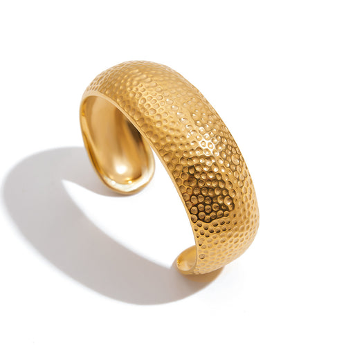 Golden stainless steel hammer-textured wide-faced bracelet