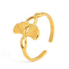Load image into Gallery viewer, A stainless steel electroplated 18K gold line wound with ginkgo leaf adjustable opening ring