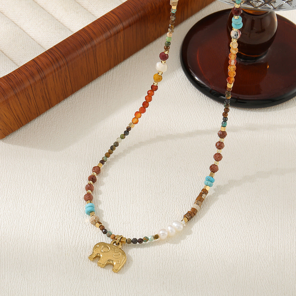 Red agate, natural freshwater pearl, hand-beaded necklace