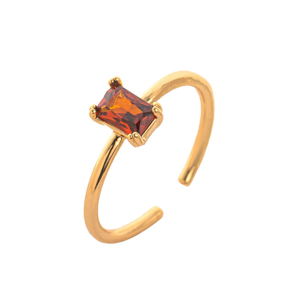 A December birthstone colored zircon copper ring