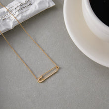 Load image into Gallery viewer, Golden stainless steel white diamond paperclip necklace