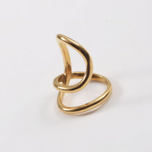 Load image into Gallery viewer, A stainless steel 18K gold ring with geometrically twisted lines