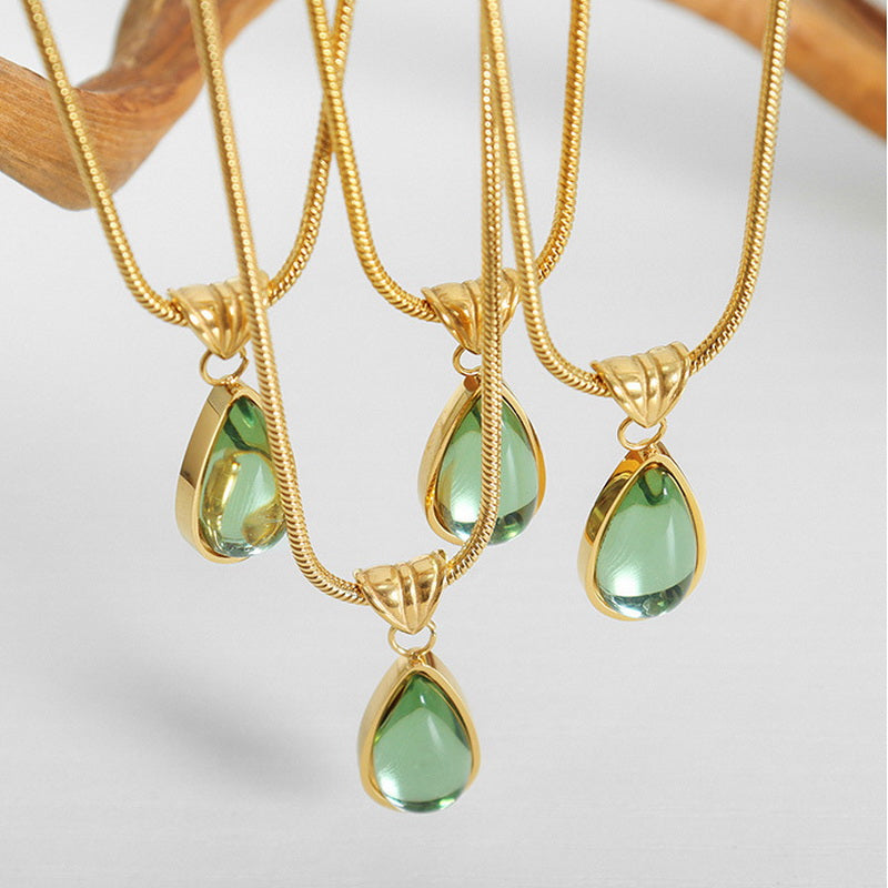 Stainless steel gold-plated teardrop-shaped green glass stone pendant necklace