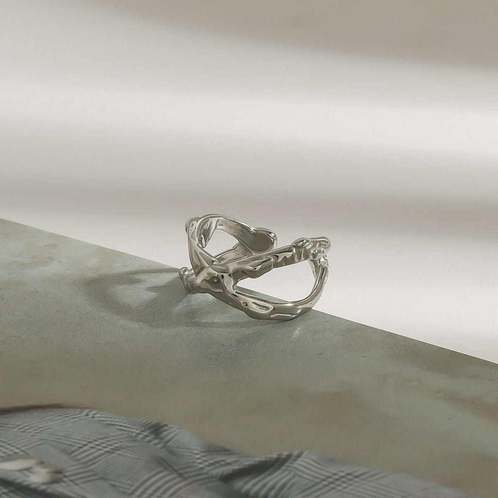 Simple stainless steel ring