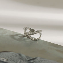 Load image into Gallery viewer, Simple stainless steel ring