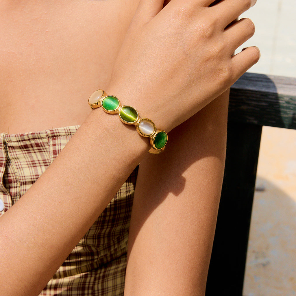 18K gold stainless steel green and white cat's eye open bracelet