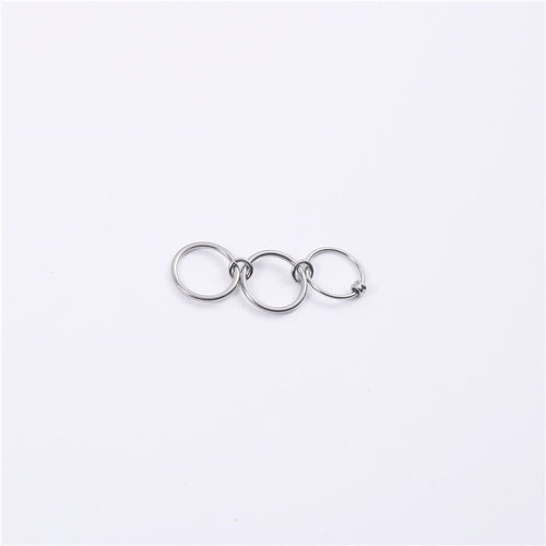 Silver three-finger ring