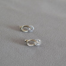Load image into Gallery viewer, 925 silver needle white zircon copper stud earrings
