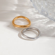 Load image into Gallery viewer, A 2-piece set of stainless steel rings in golden steel color