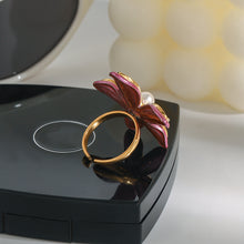 Load image into Gallery viewer, Stainless steel flower pearl ring
