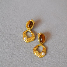 Load image into Gallery viewer, Water-drop tiger&#39;s eye stone brass gold-plated earrings