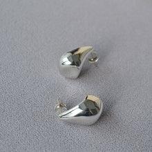 Load image into Gallery viewer, Brass gold-plated 925 silver needle irregular teardrop earrings