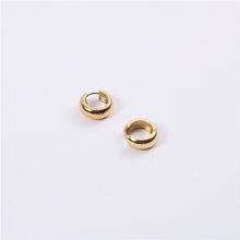 Load image into Gallery viewer, Golden stainless steel earring earrings