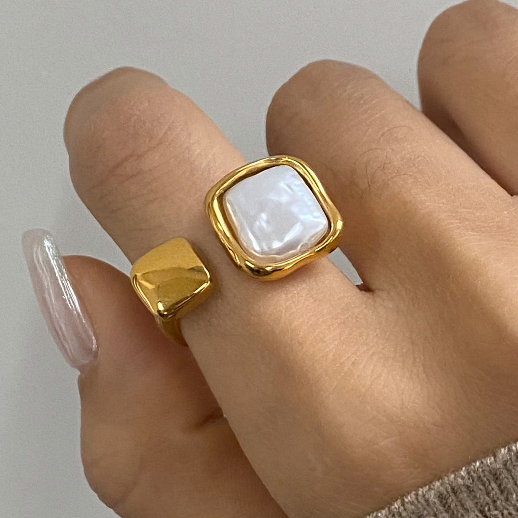 Stainless steel square imitation pearl ring