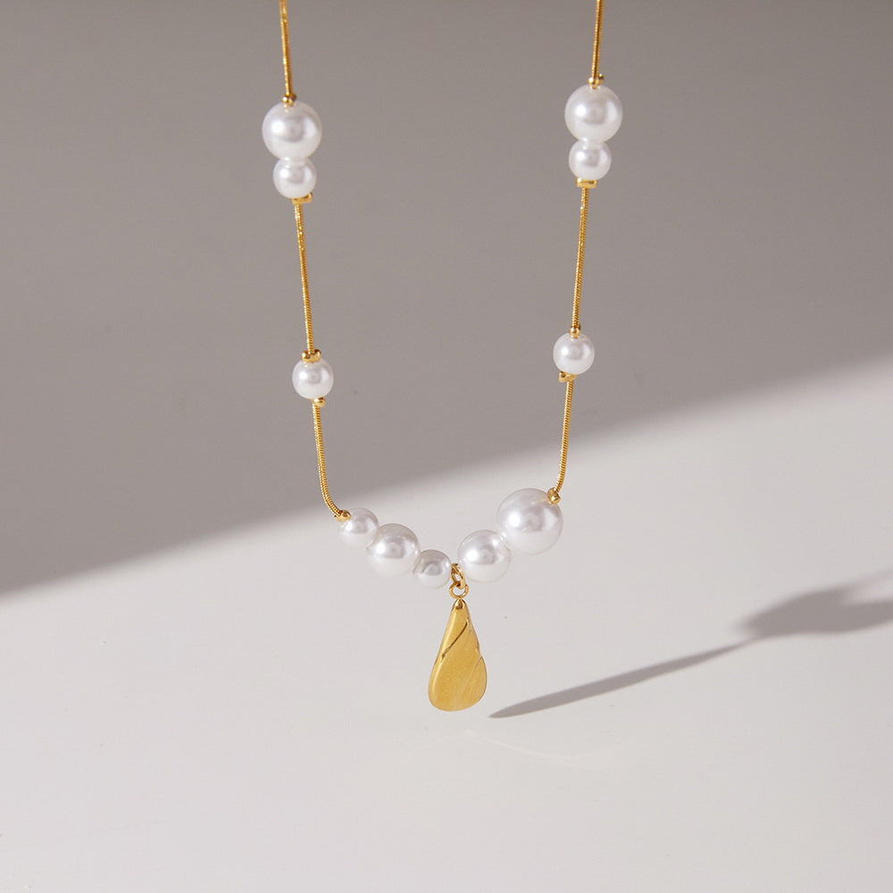 Stainless steel water drop pendant pearl imitation necklace