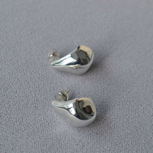 Load image into Gallery viewer, Brass gold-plated 925 silver needle irregular teardrop earrings